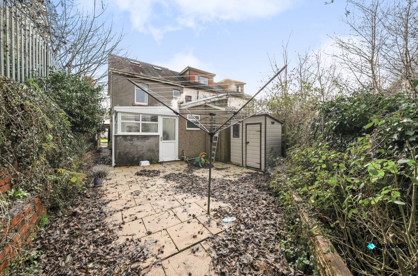 Maescanner Road, Llanelli, SA14 8LR